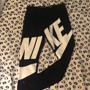 Nike workout leggings
